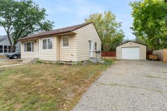 53-web-or-mls-821_Stoughton_Ave-45